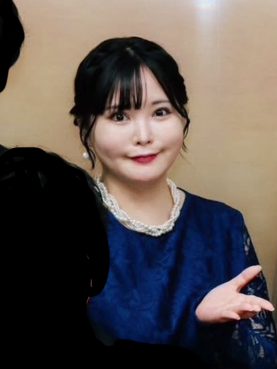 shion0_25mg's tweet photo. わたくしがアップヘアにしない理由は
「オカンすぎるから」 https://t.co/NSLwqiCrBt