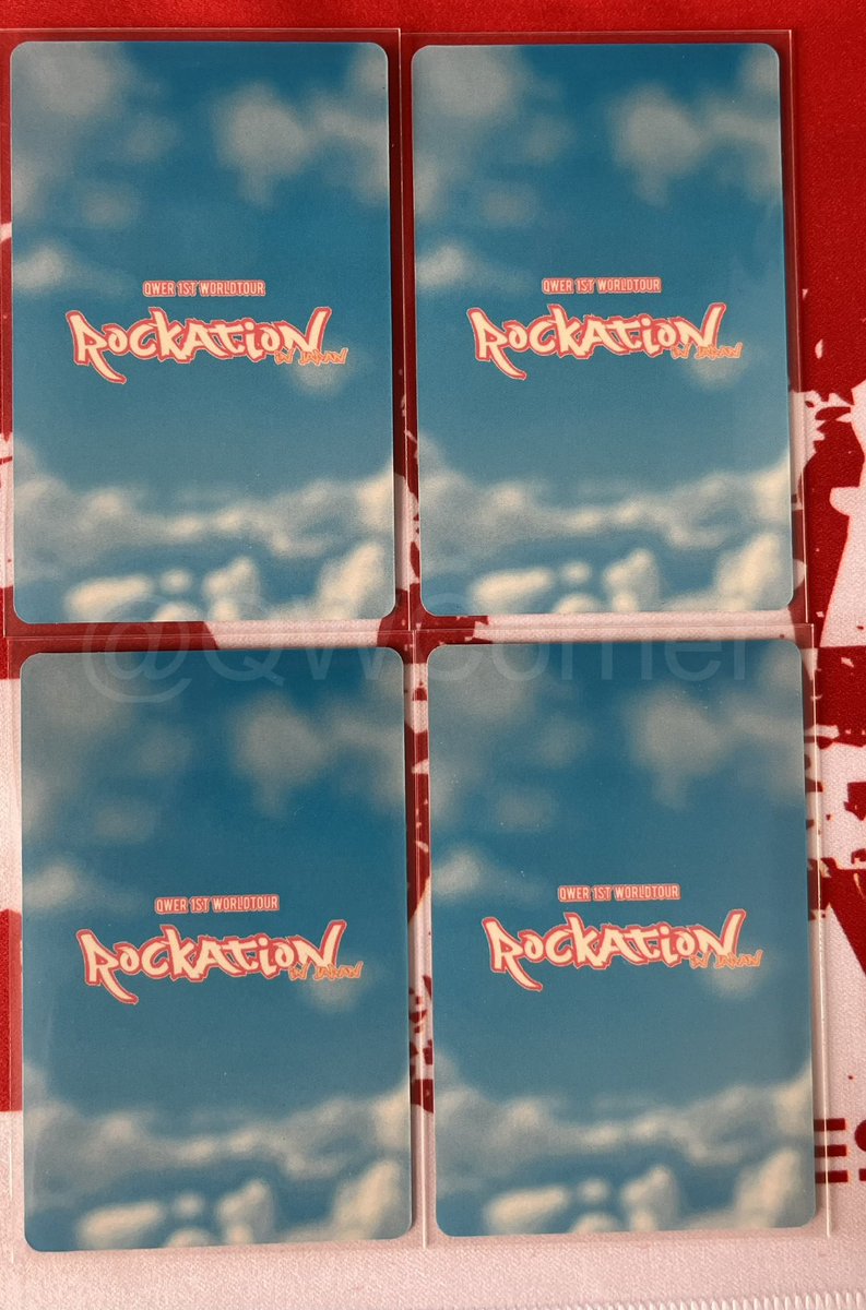 022 QWER 1ST WORLD TOUR: ROCKATION OSAKA VVIP EXCLUSIVE PHOTO CARD