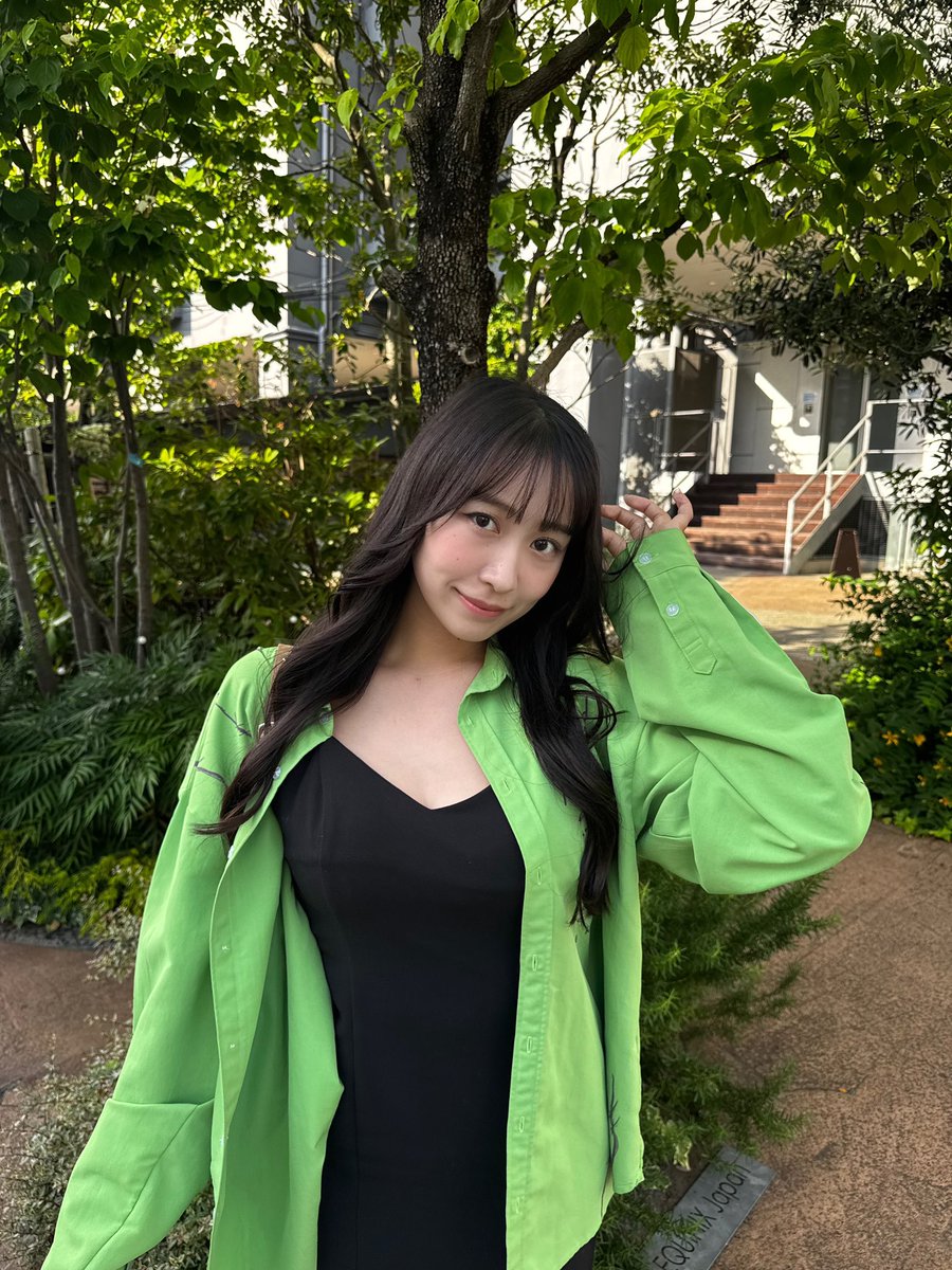 八束くるみ tweet media