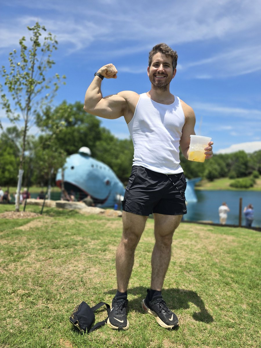 DerrickHenryFit tweet media