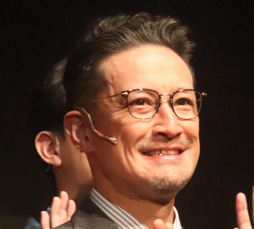 livedoornews's tweet photo. 【メッセージ】松岡昌宏「嵐というグループに出会えたことに感謝」活動終了を労う
https://t.co/36L4Nd2HhR

「今日きちっと、ひとつのライブをやるというのがすばらしいというのと、その場をきちんと作れたという��とに、5人に心から脱帽して『すばらしいね』という言葉を贈りたい」と賛辞を贈った。 https://t.co/bR6b6OgONV