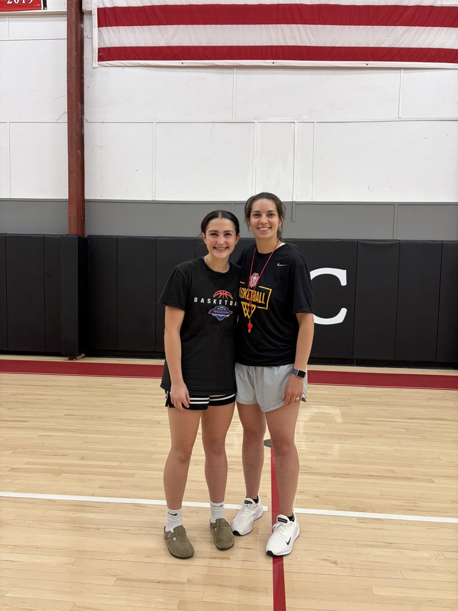 bella_wyatt35's tweet photo. Great day at the Bryan College Elite Camp! Enjoyed competing, meeting the coaching staff, and showcasing my game. Looking forward to what's ahead! 🏀❤️@Bryan_WBB @sm_ladypanthers @StarsNash_GBB @U_C_Reporter @kassgaylor @JrAllStarBB @Cliff_Coach https://t.co/k7jnUWHlhe