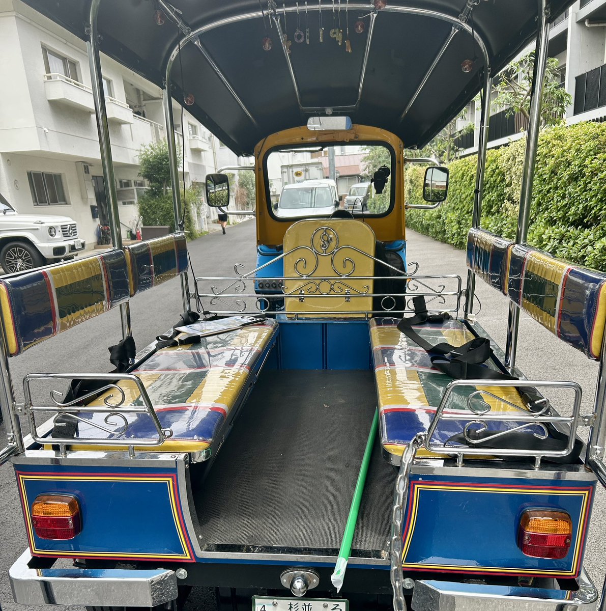 teacher26000's tweet photo. 本日はタイ祭り！トゥクじろう出動🛺よろトゥク〜 https://t.co/O1WQadbwnv