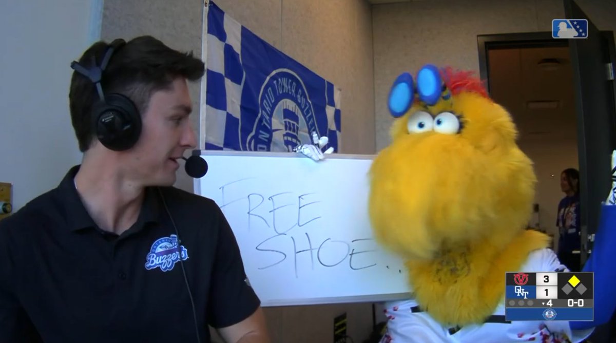 dodgerslite's tweet photo. Maverick didn't approve https://t.co/eR0oiKYO1C
