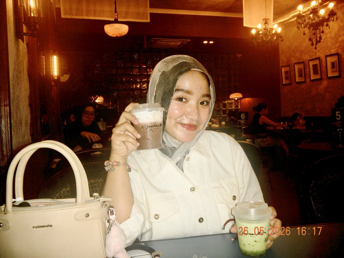 funnyflyy's tweet photo. cwantiqqqqqqqq masyaallah https://t.co/TPxkoyE17D