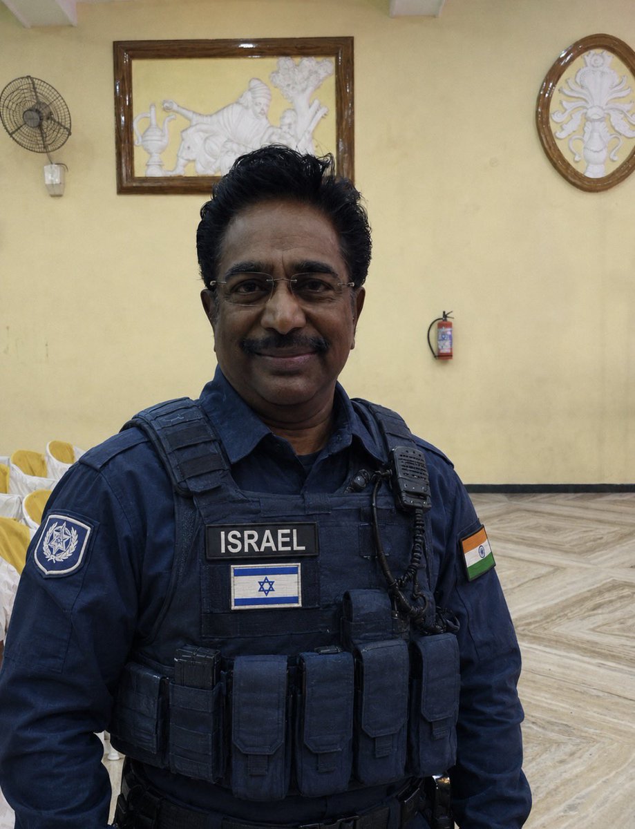 Indiasupapowa's tweet photo. name: Ganeshpreet Kumar 
height: 5’1 
age: 55
skin tone: light brown- pale
i am ready for frontlines and help defeat iran and pakistani for you sir israli 🇮🇱🇮🇳🧔🏿💪🏿🥰 @IDF @AIPAC @netanyahu @Israel 
Proud punjabi sihk reporting for duty sir! 👳🏿‍♂️🧔🏿🪖🇮🇱🇮🇳💪🏿🥰 https://t.co/cmnFSSr3VC