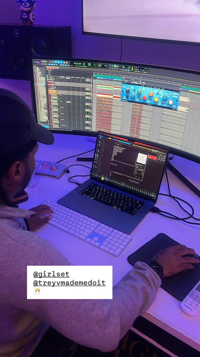 GIRLSET_SOURCE's tweet photo. Timeline of #GIRLSET working with the team behind “Commas,” based on recent IG story updates:

May 16
May 29
May 30 https://t.co/ZuxARTqTPQ