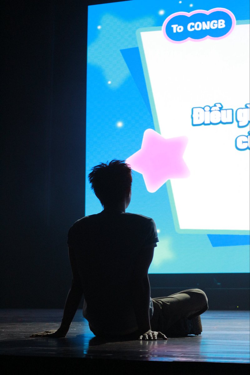 thaoherb98's tweet photo. [05.04.26] 
CONGB - The 1st fanmeeting in HCM.  #CONGB
#TinhHaSayHi
#CONGBTinhHaSayHi
#fyp https://t.co/WAqlOh6izr