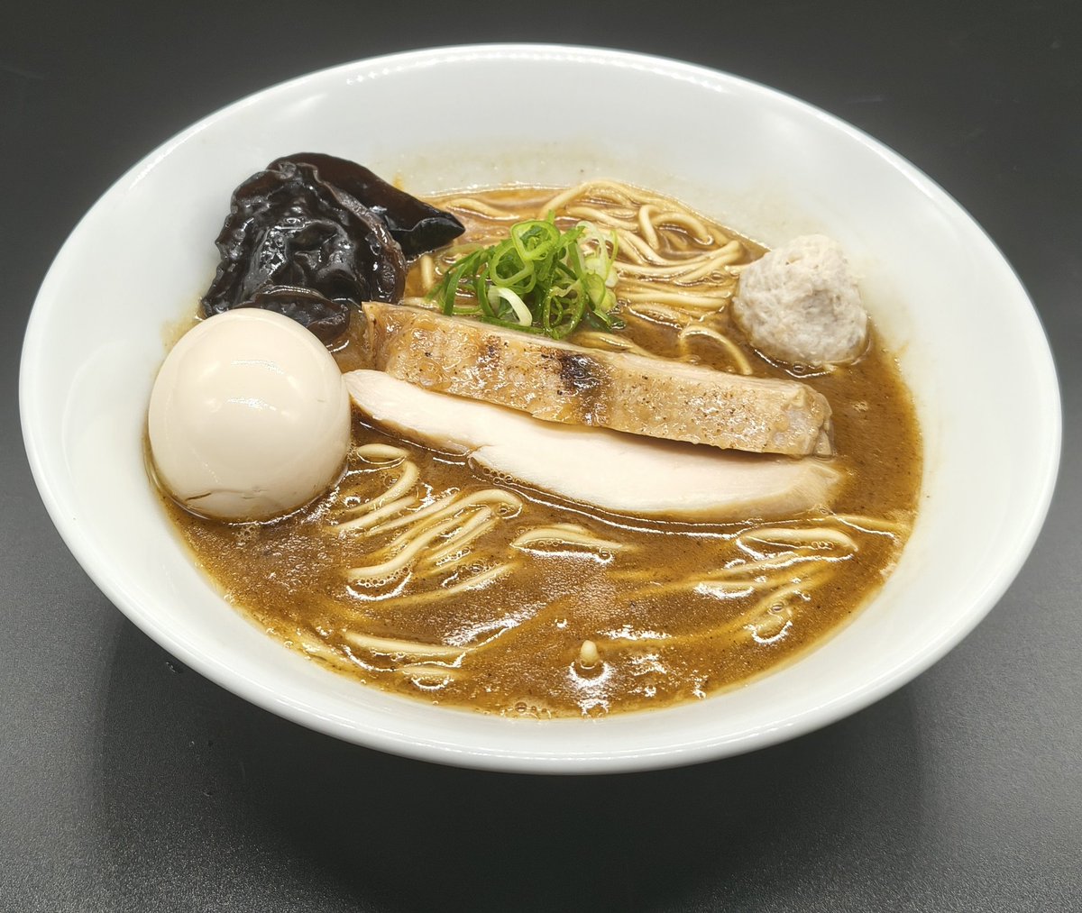 superchikinto's tweet photo. おはようございます
本日の営業予定です。

12:30～16:00

よろしくお願いします🍜 https://t.co/Z4yMn6NBWR
