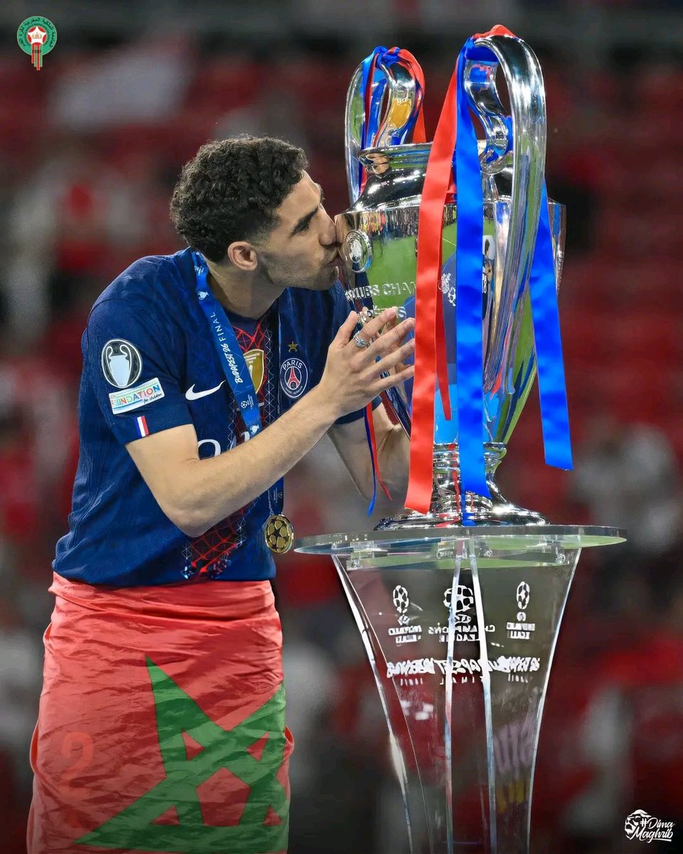 trhdwine's tweet photo. #ديما_المغرب
#ديما_اسود 
#بون8 https://t.co/idhlX3RoWx