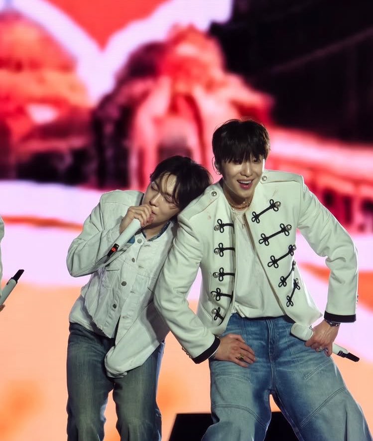 wi4nner's tweet photo. 이 사진 왤케좋지 https://t.co/SMzc4Ik6Op