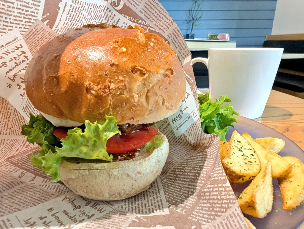 われカツカレーなり3代目 tweet media