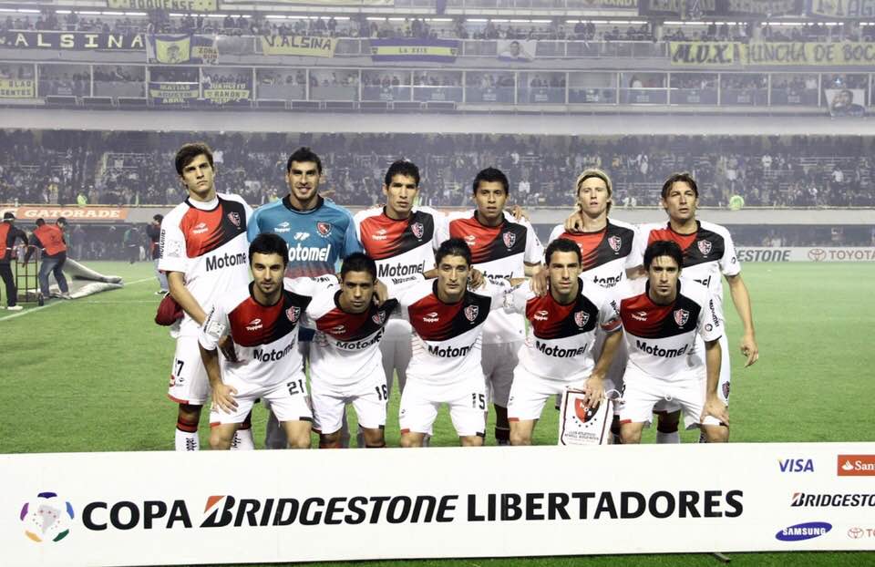 DePrimeraa's tweet photo. 🇦🇷 Para ustedes cual de estos equipos merecia ganar una Copa Libertadores?

- Vélez 2011
- Newell's 2013
- Rosario Central 2016
- Lanús 2017 https://t.co/1OTz97t4bq