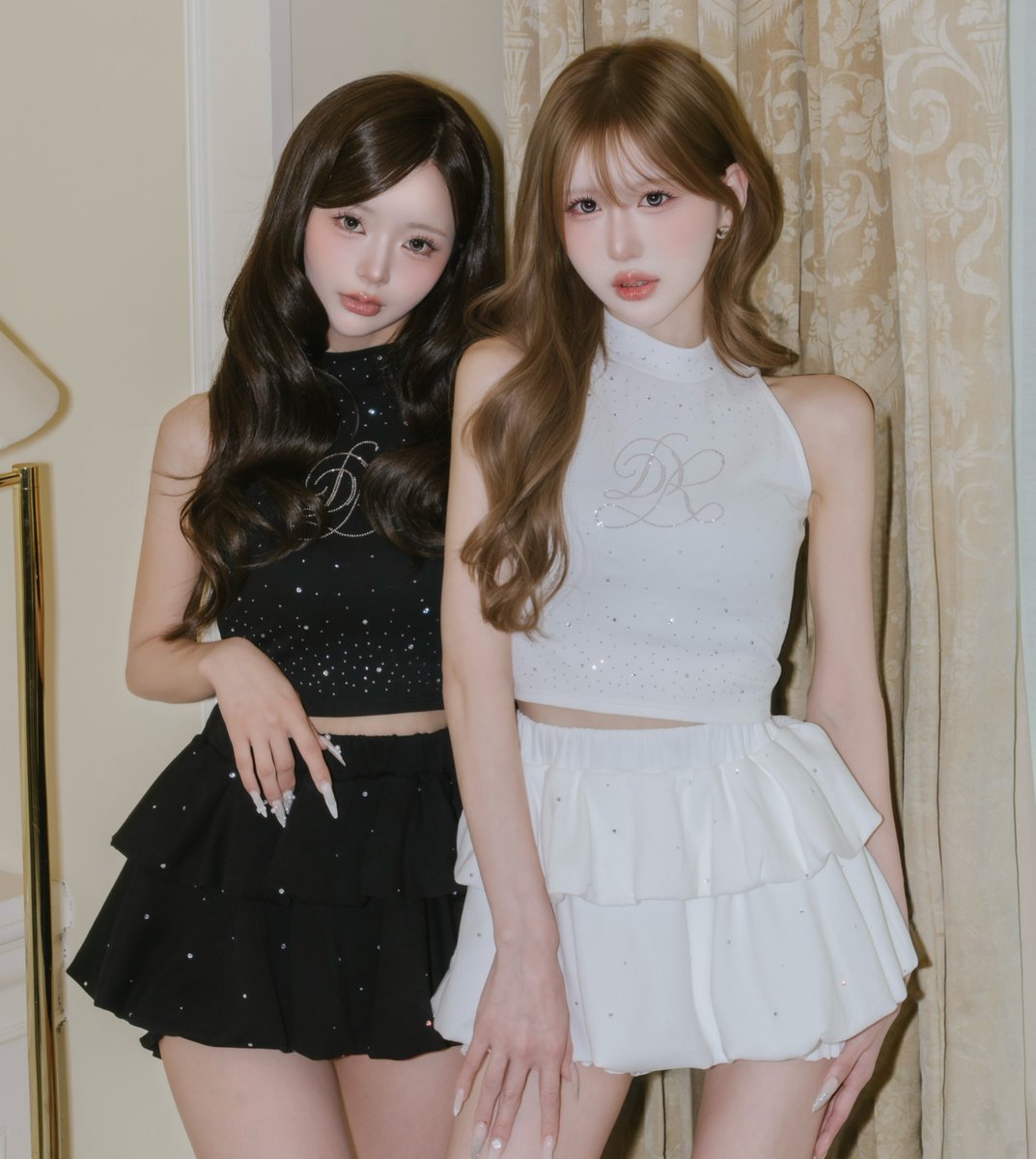 可愛さと上品さを合わせたトップス🤍🖤 この1着があればどんなコーデに