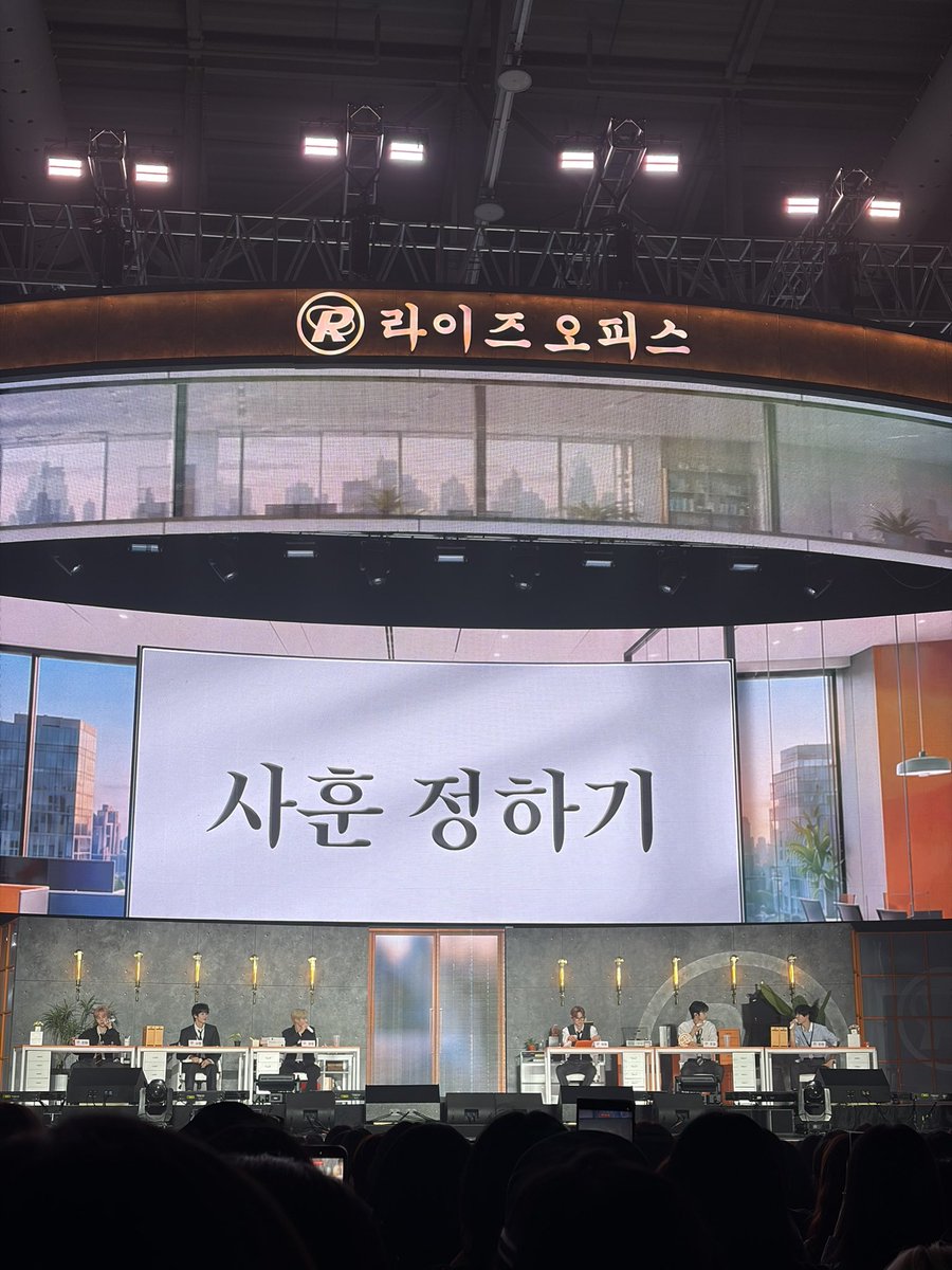 흠 tweet media