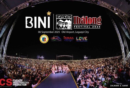 mikharckstar_'s tweet photo. It still amazes me every single time. They're only five years into their career, yet they're already pulling crowds like this at major festivals.

aurora music fest- 150K (Sold-out both days)
ibalong fest - 25-30K 
Kaogma fest - 153k 

They ain't playing https://t.co/K02OwFURKJ