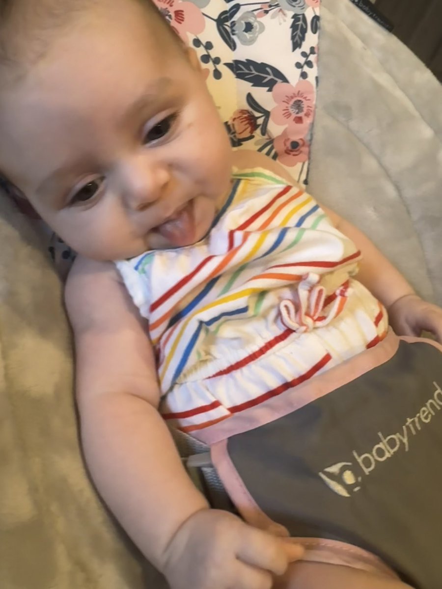 roadmaven's tweet photo. One day you’re a 32 year old never-married guy with no prospects, and 25 years later you have a wife, stepdaughter, and a growing family. For those of you in a similar spot, never give up - it’s worth the wait. That said, splendid afternoon with the fam at the campground! https://t.co/0TnMiGjvHW