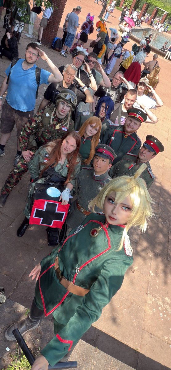 菊壱🇩🇪DOKOMI🇩🇪9J25 tweet media