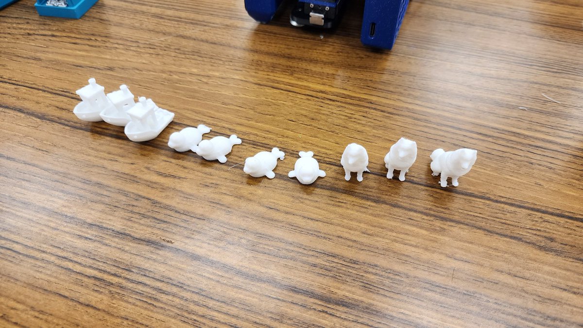 MattStultz's tweet photo. @AndrewASink @Prusa3D Okay, it's called the Lepton. It's running Klipper and is part of the Fraxinus project. Will post a discord link shortly. No kits needs to be entirely self sourced but is open. https://t.co/lFNRBlGcA9