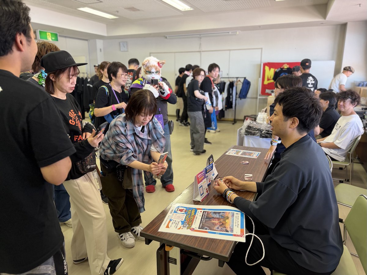 FIGHTBACK_CC's tweet photo. << FIGHT BACK 2026 >>

🤝DAY02 // コラボブース🤝

✅️　CONNECT
@CONNECT0119

✅️　大船渡市
@ofunato_city

会場内の各ブースへもぜひお立ち寄りください！

📍タカヤアリーナ２F

※詳細は各団体の公式SNSをご確認ください。🔎

- FIGHT BACK 2026 -
日時：2026年5月30日(土) / 31日(日)＜2DAYS開催＞
場所：盛岡タカヤアリーナ

📅 5月31日(日)
ELLEGARDEN / 黒夢 / THA BLUE HERB / G-FREAK FACTORY / SHADOWS / 10-FEET / BRAHMAN / LOW IQ 01 & THE RHYTHM MAKERS

📣詳細は公式サイトへ
https://t.co/eATDNQST3G

#FIGHTBACK2026
#盛岡
#CONNECT #幡ヶ谷再生大学 #大船渡市
#MOBSTYLES #東北ライブハウス大作戦
