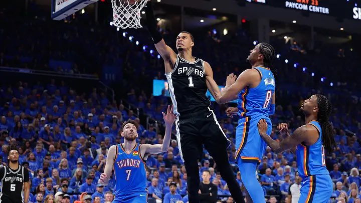 DubsLead's tweet photo. 2016: Steph beats the Thunder in the WCF

2026: Wemby beats the Thunder in the WCF

TWO LEGENDS 🤝🔥 https://t.co/sWJrYK0nWX