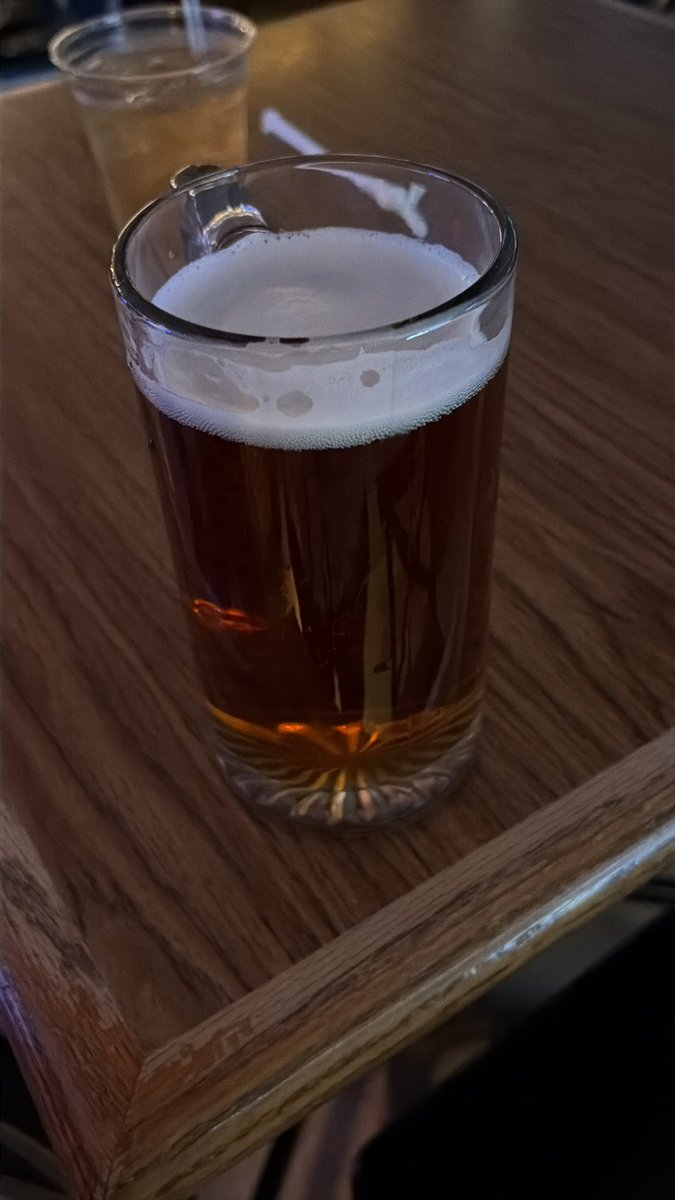 trayray27's tweet photo. Avon Lake, Ohio Bar Crawl Bar #4: Lear Road Inn

Automotive Manufacturing. Transcontinental Shipping. Fossil Fuels. Salt Mining. Back when this country made steel. Mommys w/ no daddys. 

Drink: Yuengling https://t.co/CglhFjg4VO