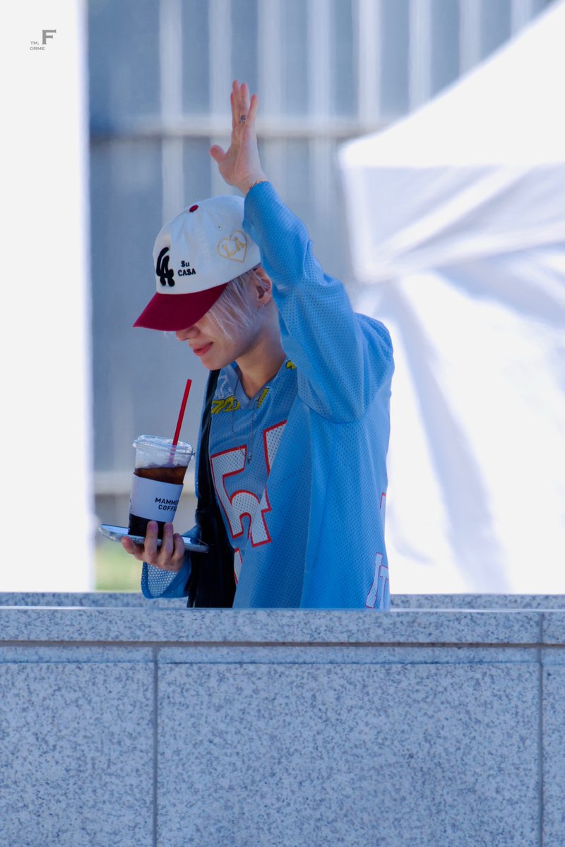 tm_f_orme's tweet photo. 260531

막콘 출근🙌

#태민 #TAEMIN #テミン #泰民 https://t.co/nELDE0TRdZ