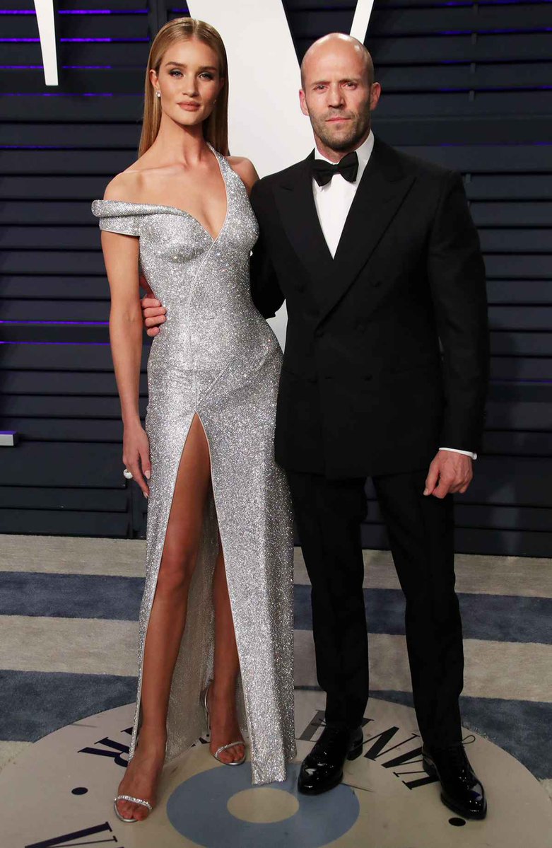 SeeingCicada's tweet photo. @Cowboyyamnaya Dating a guy a lot taller than you just screams "Attention everyone: I like to feel like a small pathetic baby!". Embarrassing. Perverse.

Compare that to the aristocratic tall woman - short king coupling: "Physical protection? We live in a white neighorhood.". https://t.co/SwWShuKxQ4