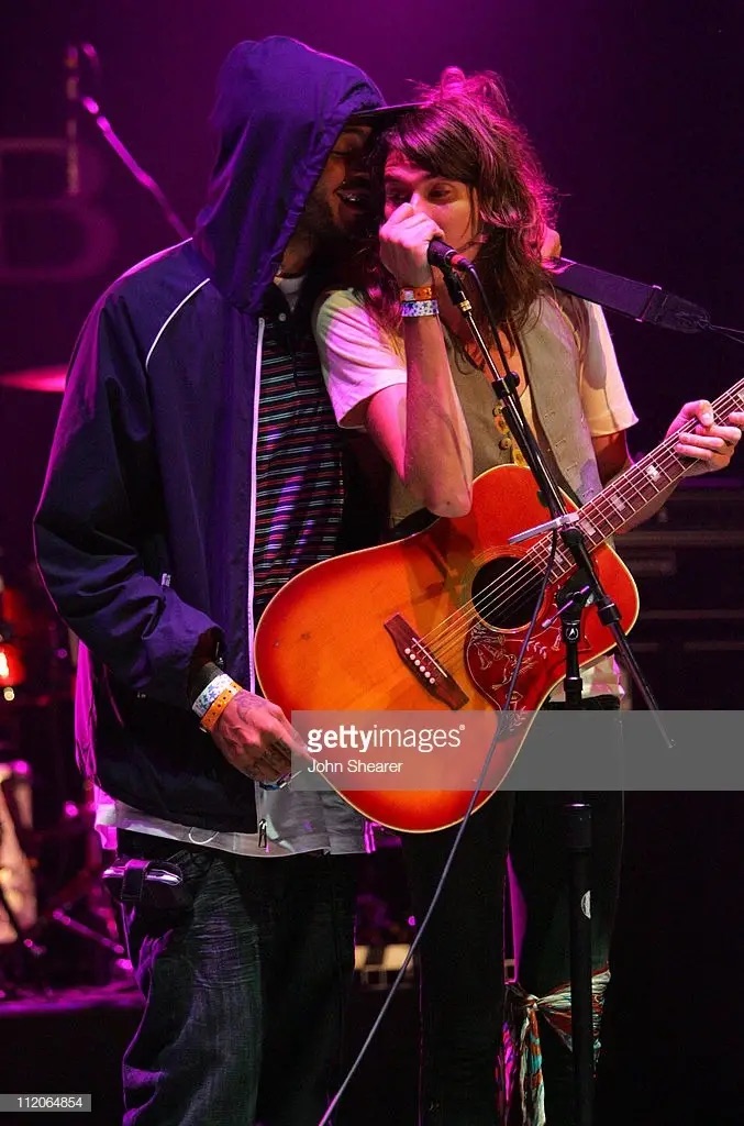 hourlyrpf's tweet photo. ᯓ✮⋆ The RPF ship of the hour is..
"Treckett" (Travie Mccoy x William Beckett) from The Academy Is.... + Gym Class Heros!

"I LOVE THEM AND MORE PEOPLE NEED TO WRITE FICS THAT ARENT JUST THEM FUCKING"

Submitted by Anon https://t.co/Mlqg8yD9RM