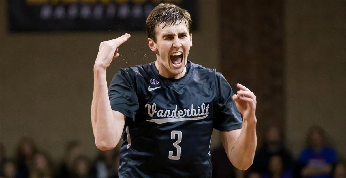 GattoDaddy's tweet photo. I’m so fucking happy for Kornet man. Bro really put the series away with that block. Just a DAWG from Vanderbilt. I just know his old man Frank is over the moon right now. Don’t ever forget where you came from. https://t.co/7snZNwstQt