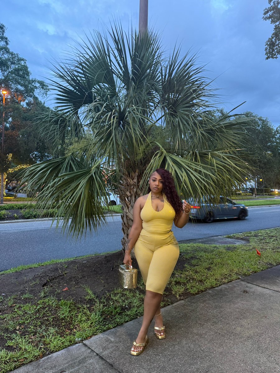 goodjawn_'s tweet photo. Pretty ass mf… 💛 https://t.co/0w1CEWjsA8
