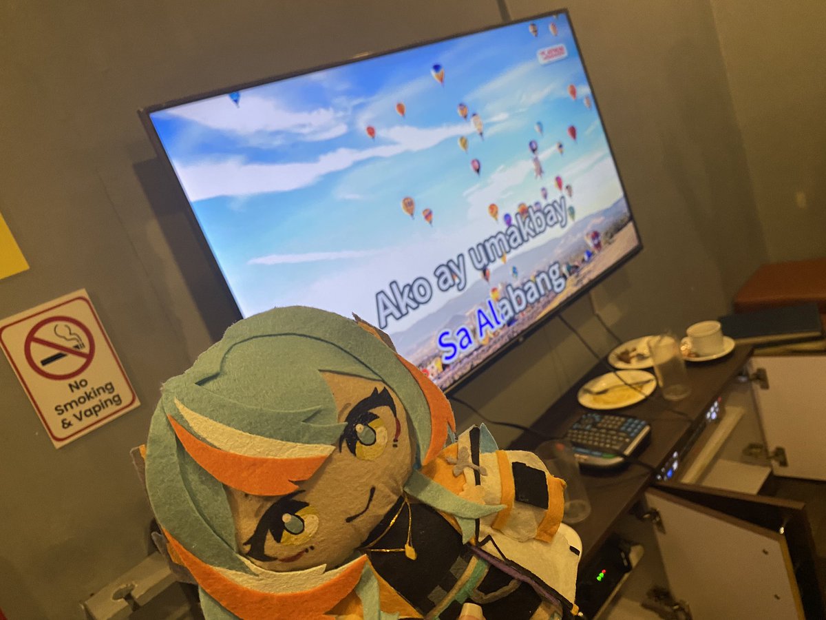 ASHA_EXE's tweet photo. had a fun weekend with the fandroids! god i love how silly and comfy they all are 🩵😭✨ https://t.co/wSOw9Ku28j