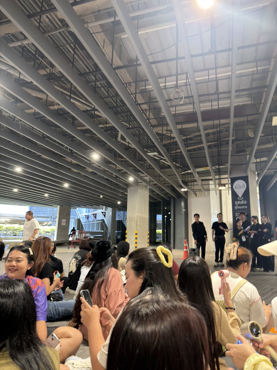 sthiselected's tweet photo. มาหาพุ 💗

#TOPSTHAILAND #TOPSHOMEANDBABYFAIR2026 #TOPSHomeBabyFair2026 #FanZone
#UnileverxPhuwin https://t.co/Ku9xMLyyau