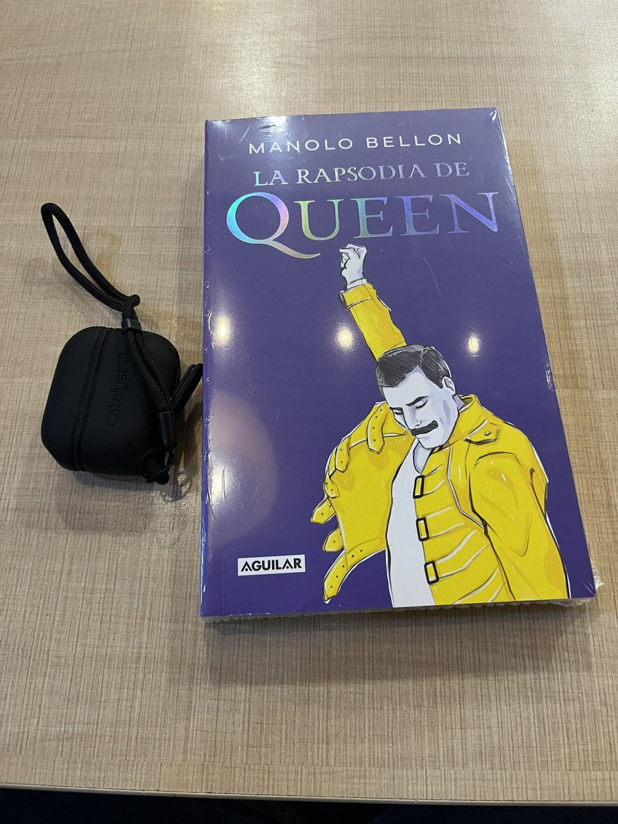 juandavidroja17's tweet photo. Nuevas adquisiciones y que mejor del gran @ManoloBellon https://t.co/cnY6RJrFiL