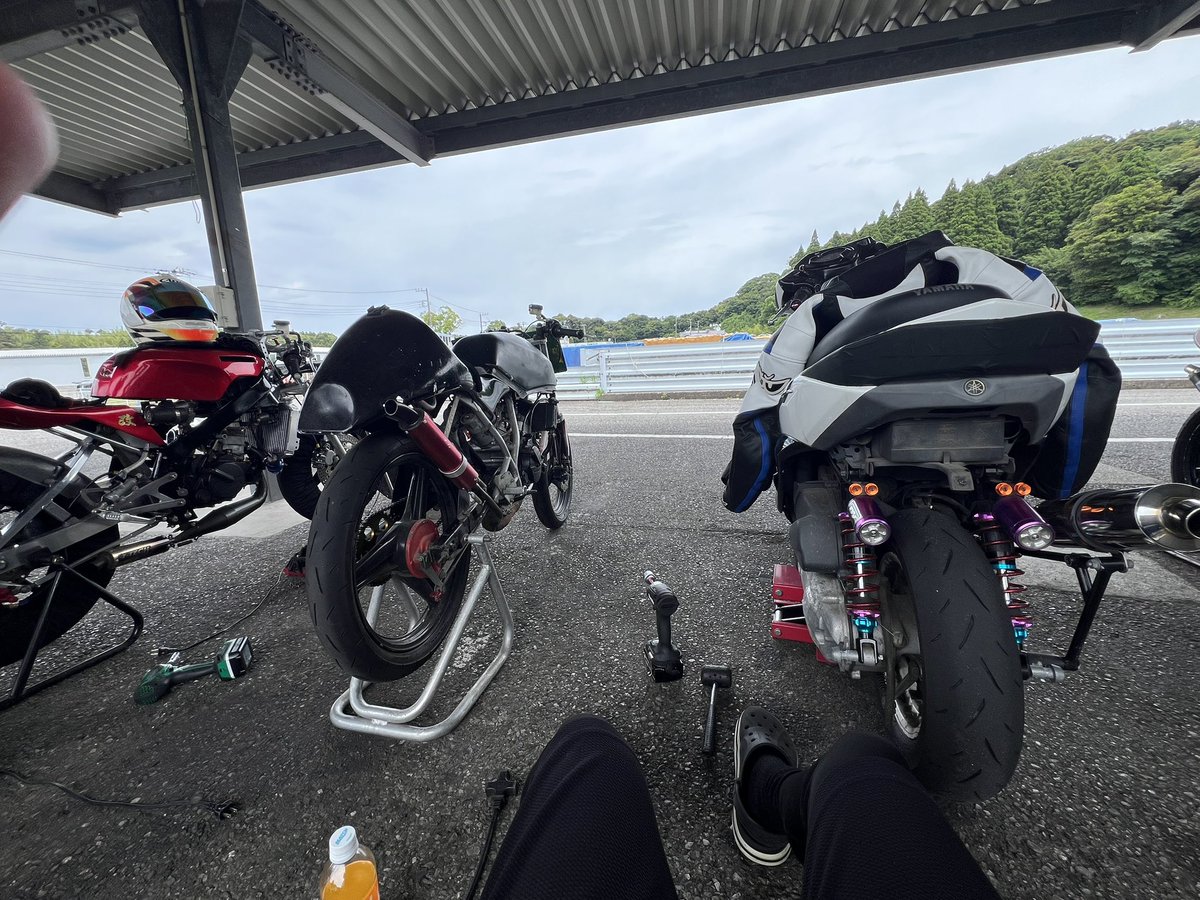XRRmc22's tweet photo. NS動かなすぎてシグナスなんか乗っちゃってるわ
びっくりするくらい乗れない https://t.co/NJOaW68Mad