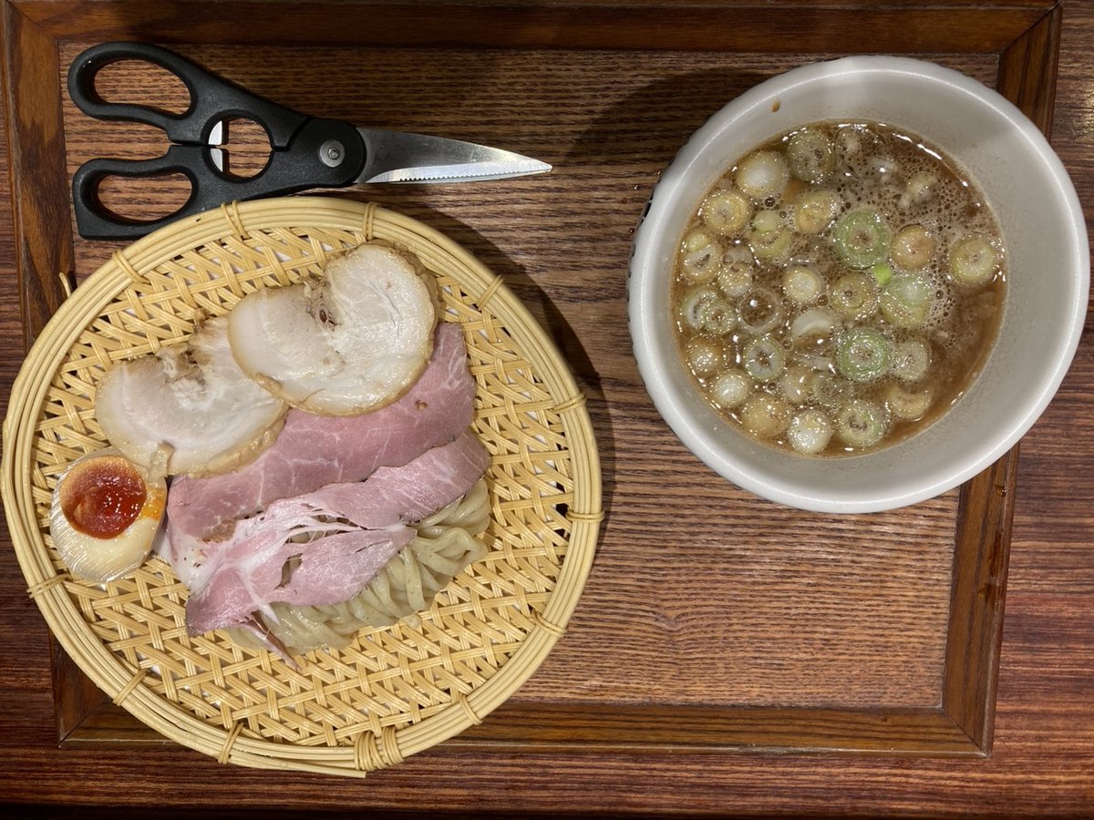 _BATAyaneng_'s tweet photo. 人類みな麺類　つけ麺専門店　原点 https://t.co/X0TWimoytT