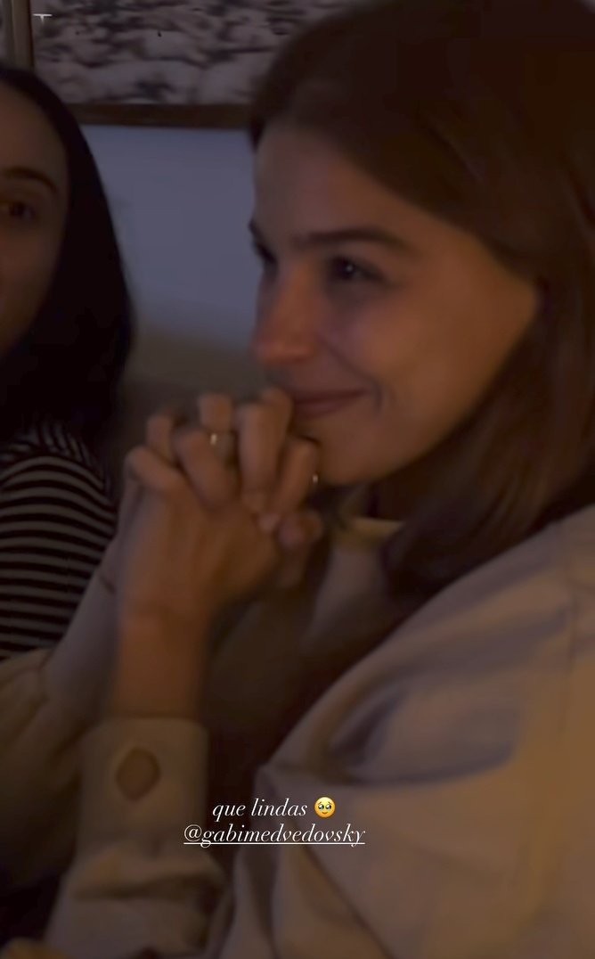 dovskiz's tweet photo. Imagina não se apaixonar por ela 🤧 https://t.co/ydeTF6u6IU