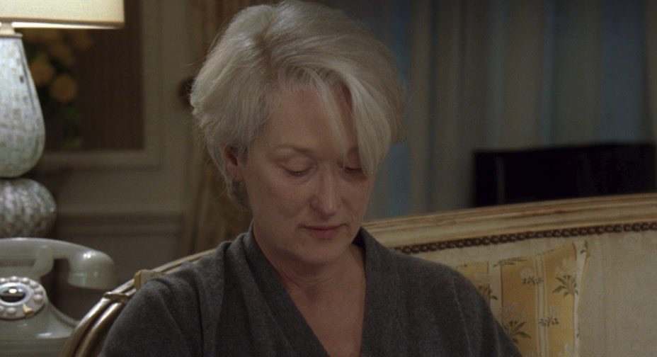 lunelight's tweet photo. i’m back with the mirandy x avorah parallels

both deborah and miranda being vulnerable in front of ava and andy, in a robe with no makeup on and tears in their eyes https://t.co/7CY6HyUqdd