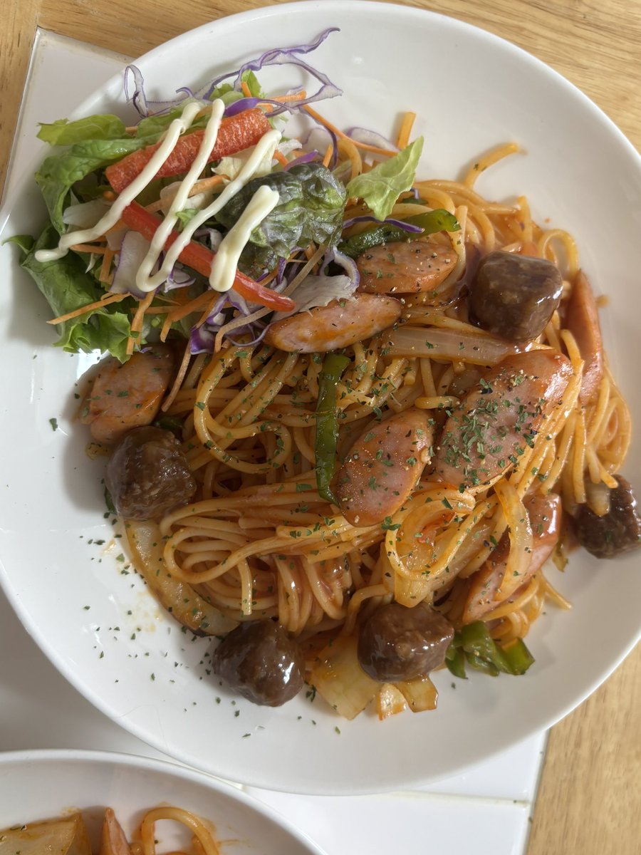 mana07spl's tweet photo. お昼ご飯

ナポリタン https://t.co/nKK346sj6s