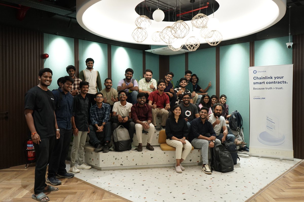 Arundhati_92's tweet photo. @bsilagani @chainlink My Chainlink moment? My first speaking session! nervous, excited, slightly terrified, but unforgettable. Community made it memorable 💙 https://t.co/LMGb5MUzyQ