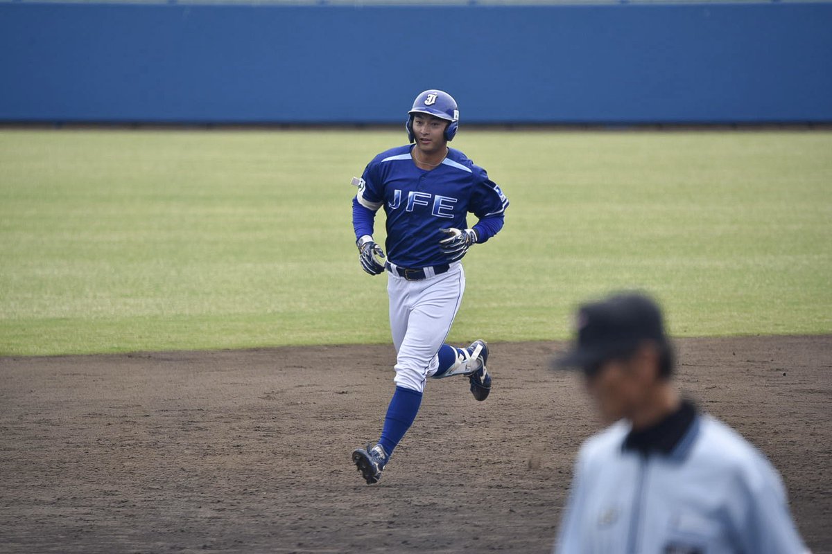 manico426's tweet photo. 都市対抗野球 千葉県大会 天台
JFE東日本vsかずさマジック

櫻井亨佑(習志野-中央大-JFE東日本)
第一打席 ライトへ特大ホームラン！！
天台でホームランかよおおおお https://t.co/7BCs3lXsYv