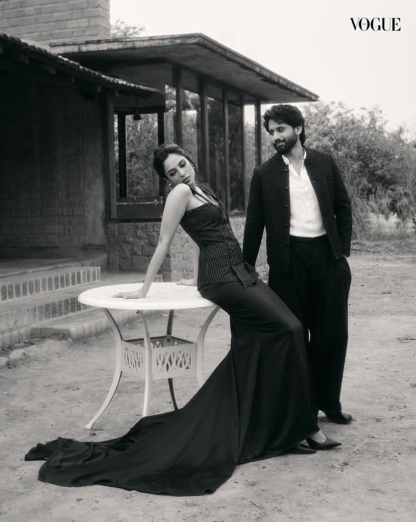 Shivamani198's tweet photo. Happy Birthday Vadhina @sobhitaD ❤️

#HBDSobhitaDhulipala
#SobhitaDhulipala 
#NagaChaitanya 
#ChaySo 💕 https://t.co/FdoYM32mvm