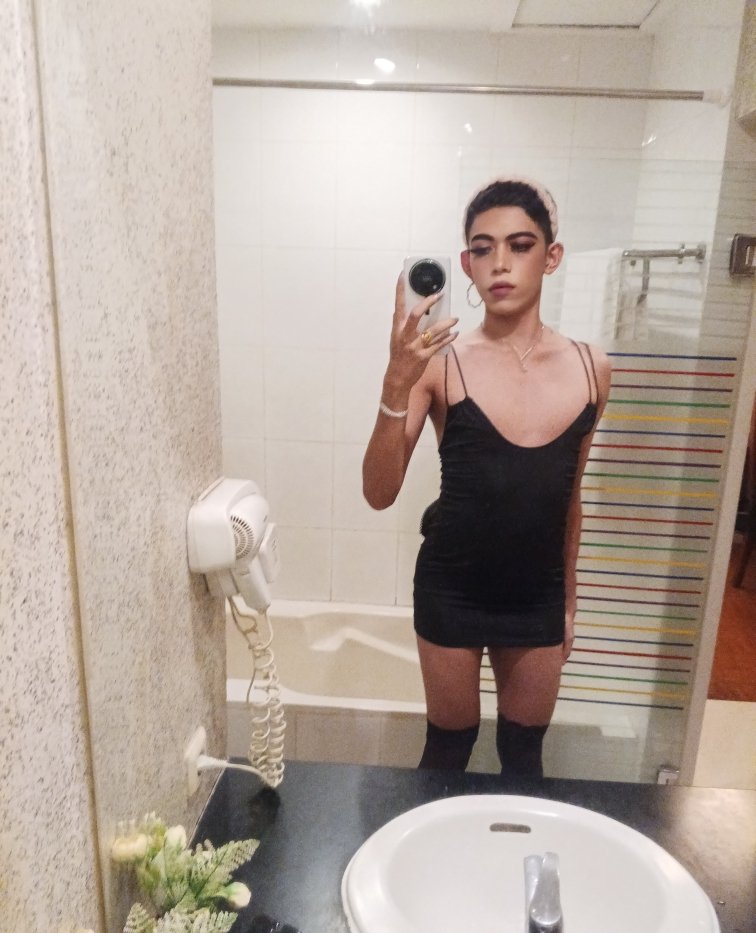RunDll_13's tweet photo. Feminized me 🥵🥵 #gaybandung
#sange_aaahhhh #kontolin #pejuhin https://t.co/wIbSTA2Mut