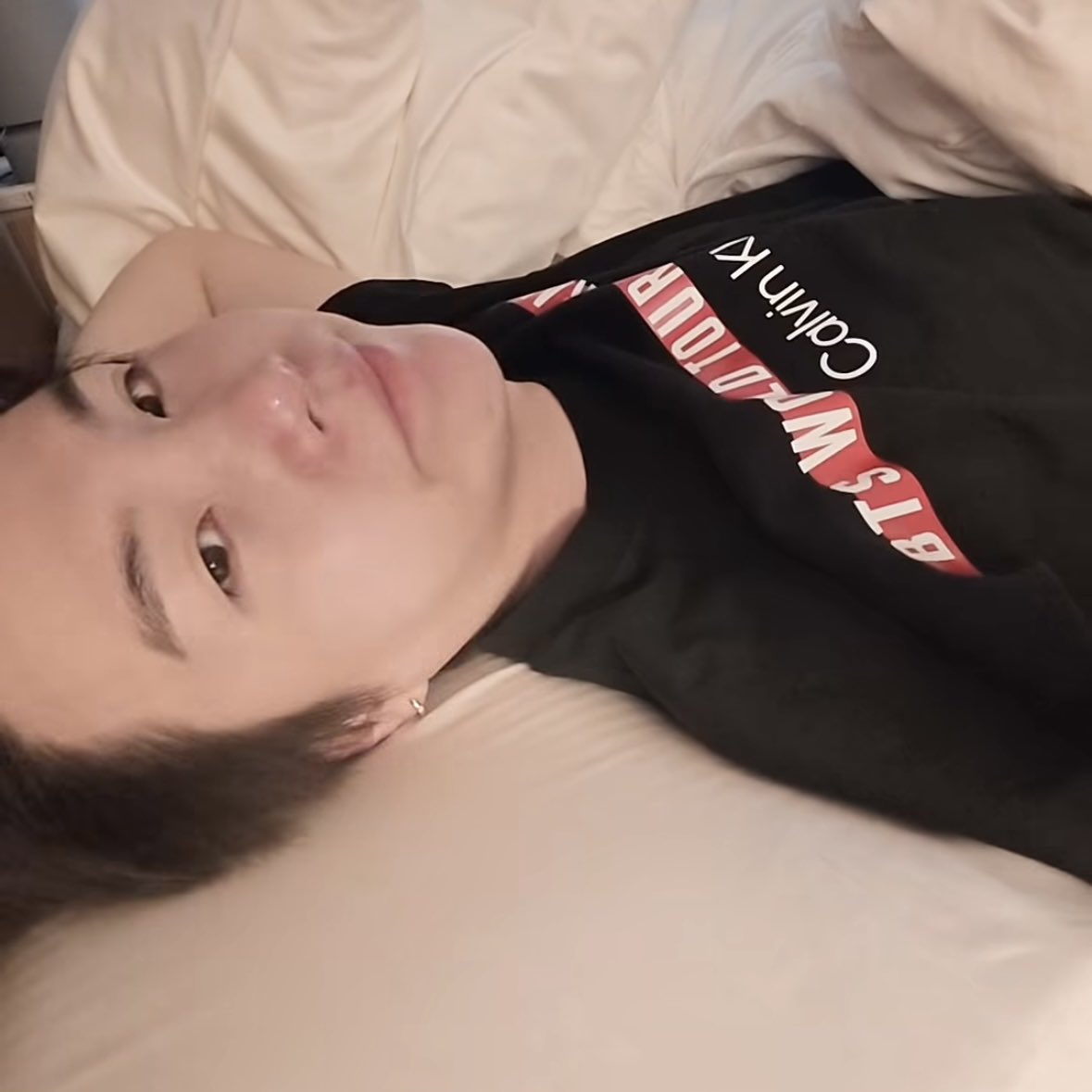 hourly yoongi tweet media