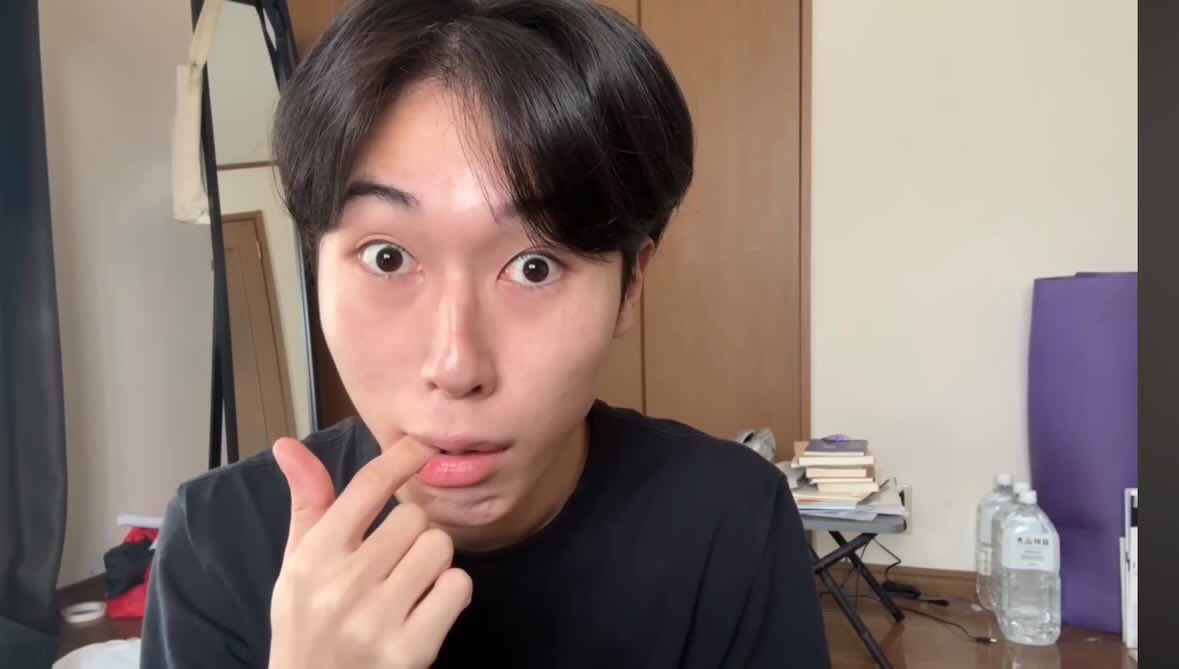 はしりがき tweet media