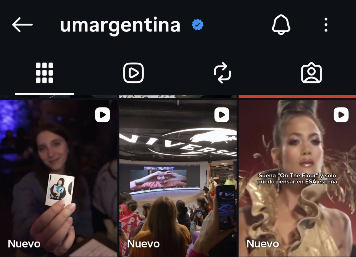 aguss29_'s tweet photo. JAJAJAJ me muero salgo en la portada del bingo por el año de cuarto azul 💙🦋 https://t.co/RonSASZrNH