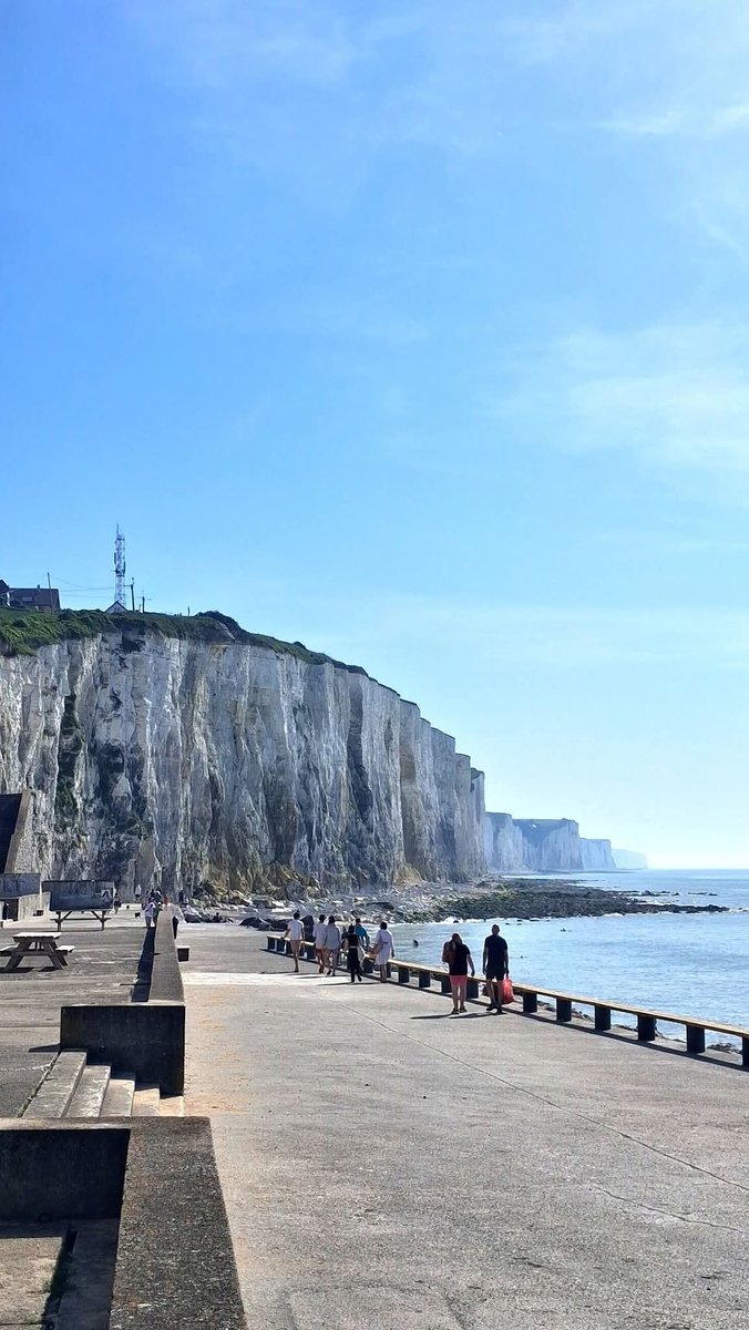 luckasdelille59's tweet photo. Un peu plus frais ce matin enfin ๐
Bonjour et bon dimanche ensoleillรฉ les amis ๐๐
Prenez soin de vous ๐
#Ault #Nord
#France ๐จ๐ต๐จ๐ต๐จ๐ต๐จ๐ต https://t.co/iZgh1Vo0au