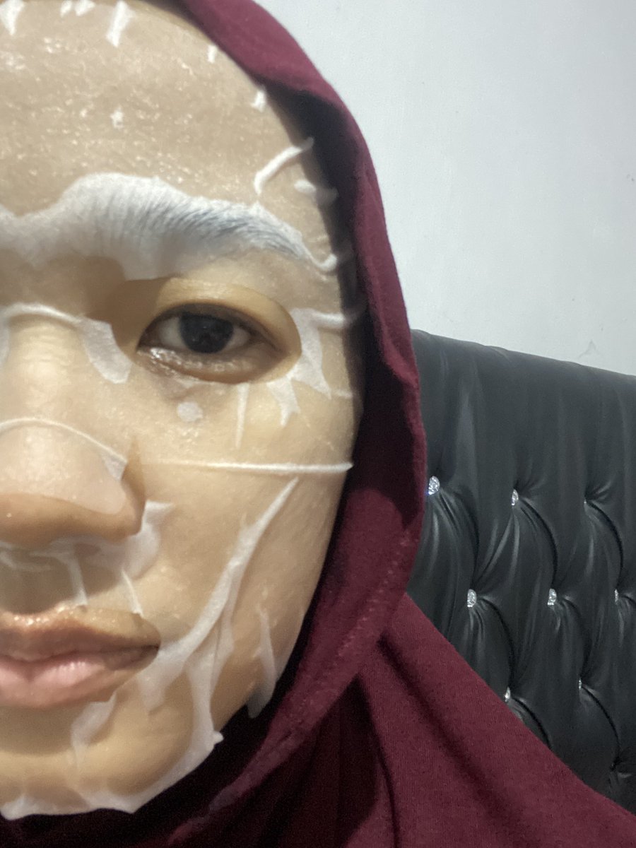 _saitt's tweet photo. Tiba tiba cerah dan glowink ✨ https://t.co/0XSINAatnF