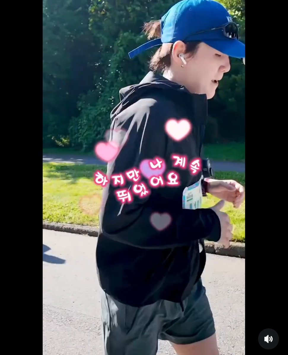 yoon_fish's tweet photo. Guys I think I've watched yoongi's stupid little instagram vlog intro about 10000 times now. I dont think I'm stopping soon. I'm already getting withdrawl writing this post. V I need ur help. https://t.co/I9nP0yE2Mj
