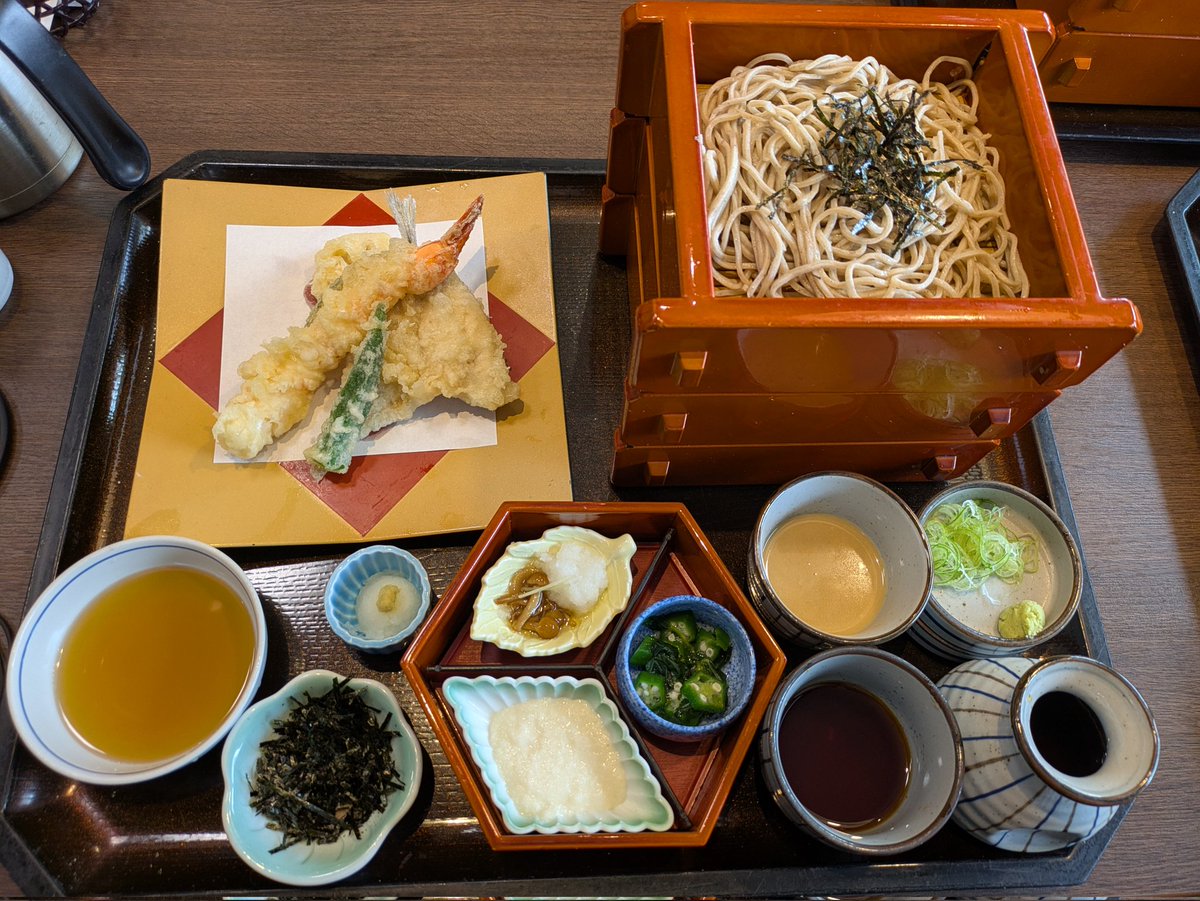 kaze_men_deka's tweet photo. 和食麺処 サガミ 堺山本店
晦日そば　制限時間90分

初の晦日そば！
このクオリティで2200円は安すぎる！
記録は32枚でフィニッシュ。
ご馳走様でした🙏

#晦日そばの日 
#蕎麦食べ放題 https://t.co/1NqKCxgh04
